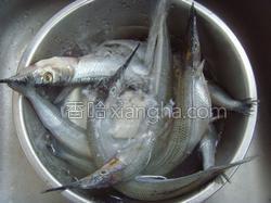 海盐腌白磷鱼的做法视频