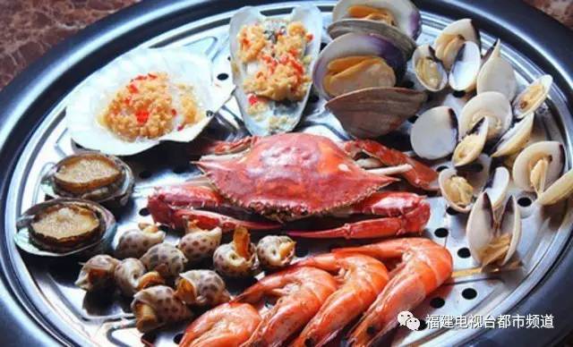 豆腐煮小乌贼，海鲜与豆制品的鲜美邂逅