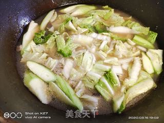 白菜丝瓜土豆汤的做法