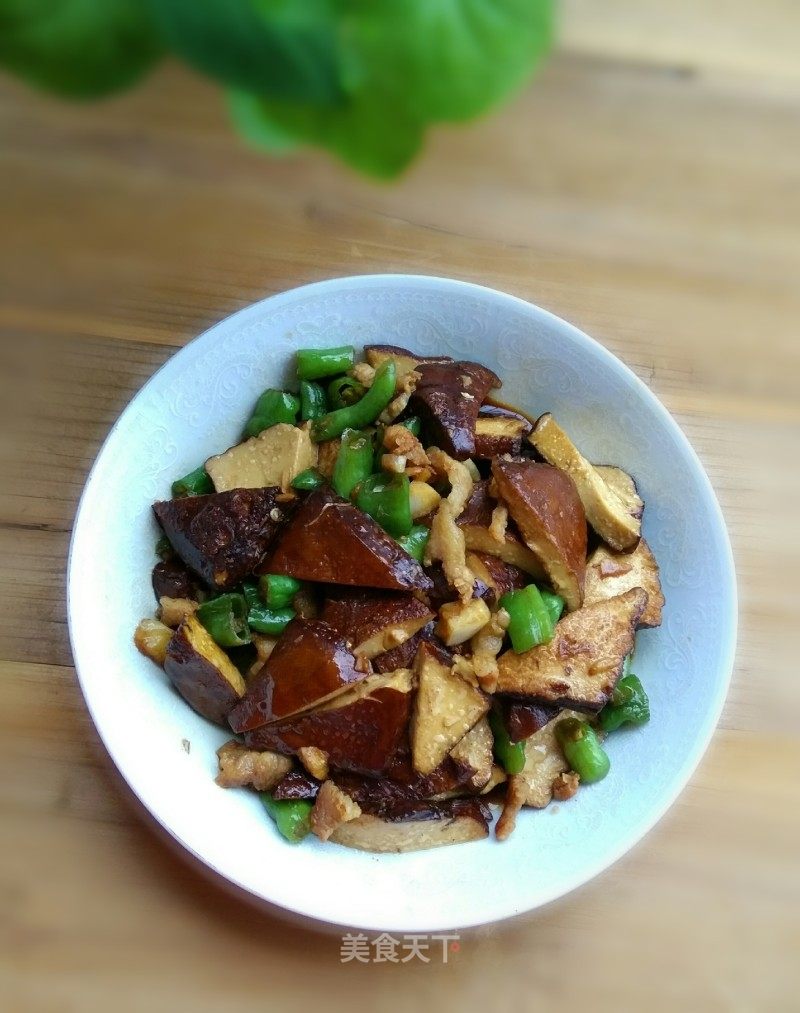 卤豆腐炒肉，家常美食的绝妙搭配
