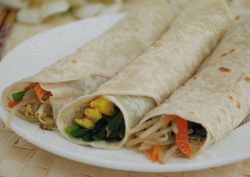 正宗春饼，传统美食的魅力与家常做法解析