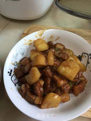 红烧肉烧土豆的做法大全