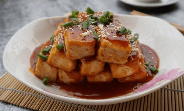 豆腐养生，家常食材中的健康密码