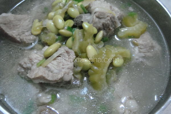 干毛豆炖排骨汤的做法