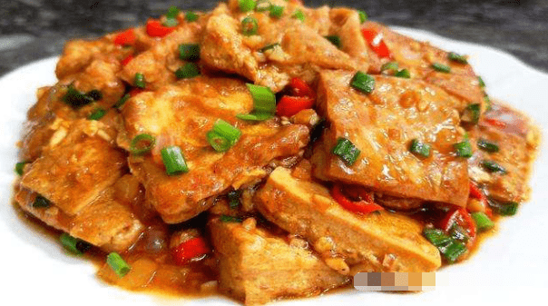 慢火焖煮豆腐，家常美味，营养满分