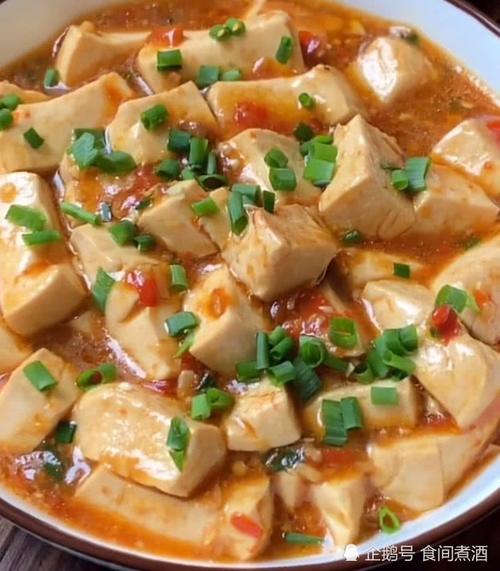 豆腐炖馒头的家常美味，营养均衡的温暖料理