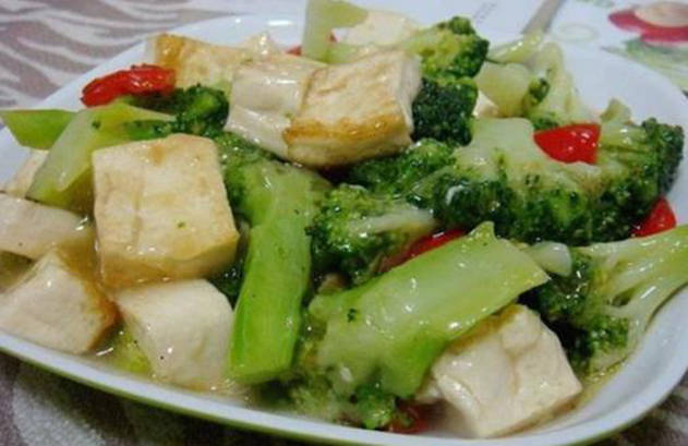 豆腐芥菜炖白菜，家常美味，滋养身心
