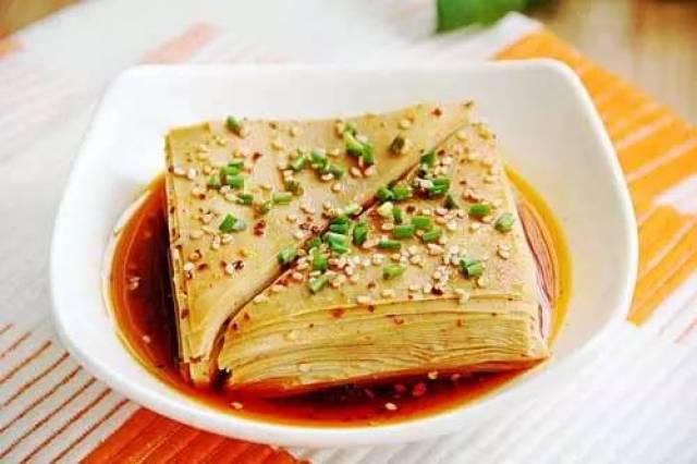 江浙风味美食探秘，豆腐饺子馅的制作与功效
