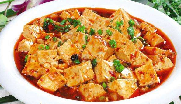 小渔麻婆豆腐，传统与创新的美食碰撞