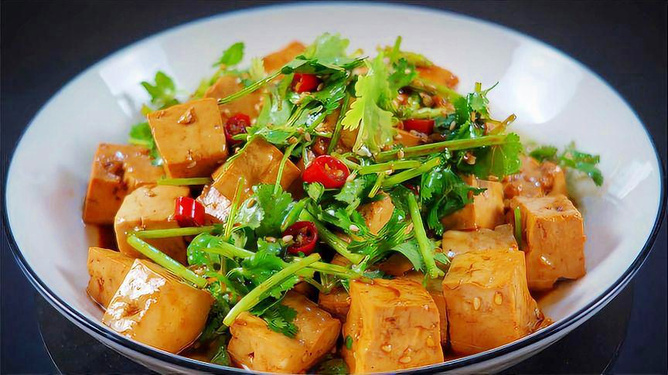 香豆腐腐，家常美食的别样风味
