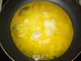 墨鱼丸鸡蛋饭做法