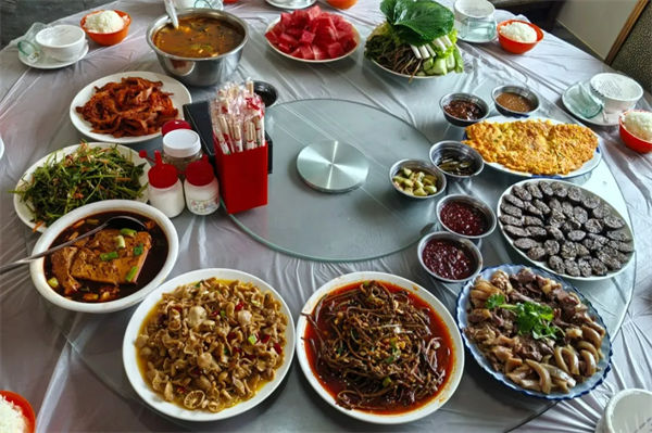 延边溜豆腐，朝鲜族美食的独特魅力与家常做法解析