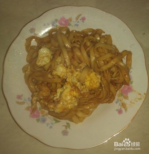 西红柿鸡蛋炒面兰州做法