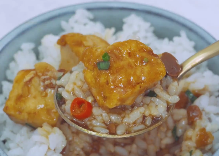 鲜豆腐与鸡蛋的美食碰撞，营养满分的家常佳肴