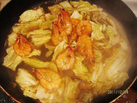 小白菜炖虾的做法