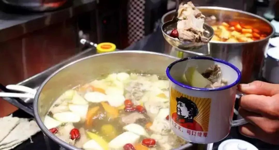 一碗温暖的牙菜汤，滋养身心的小秘密