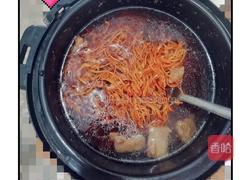 猪心排骨虫草花汤的做法