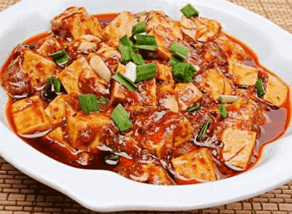 酱油汁淋豆腐，家常美食的精致演绎