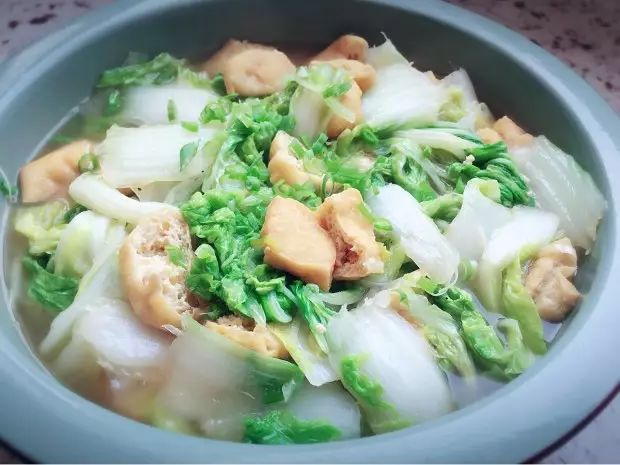 家常美味，白菜炖水豆腐，温暖你的心和胃