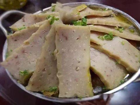家常美食的魅力，拉锅贴的制作全过程解析