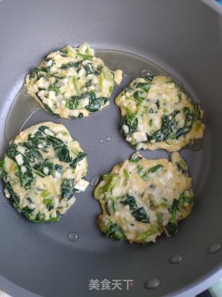 河南菠菜鸡蛋饼做法