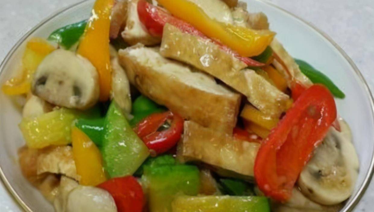 西葫芦豆腐牛肉丝，营养满分的家常美食