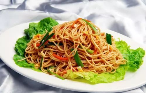 青椒红椒豆腐丝，家常美味，营养满分