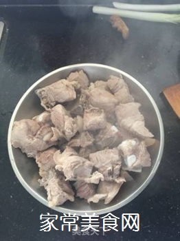 红焖排骨炖藕的做法大全