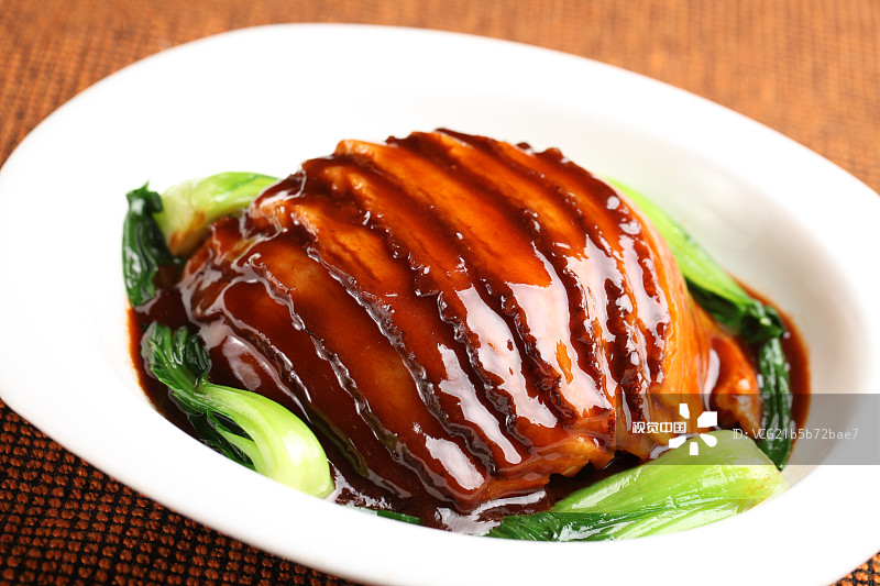 梅菜扣肉豆腐，传统与创新的美食融合