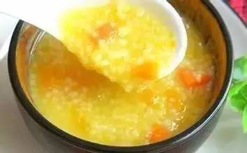 八个月宝宝小米粥，营养辅食新选择