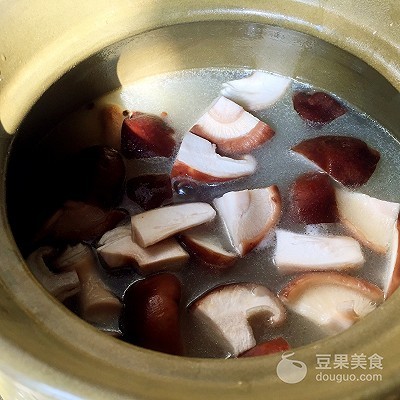 土鸡哨子汤的做法窍门