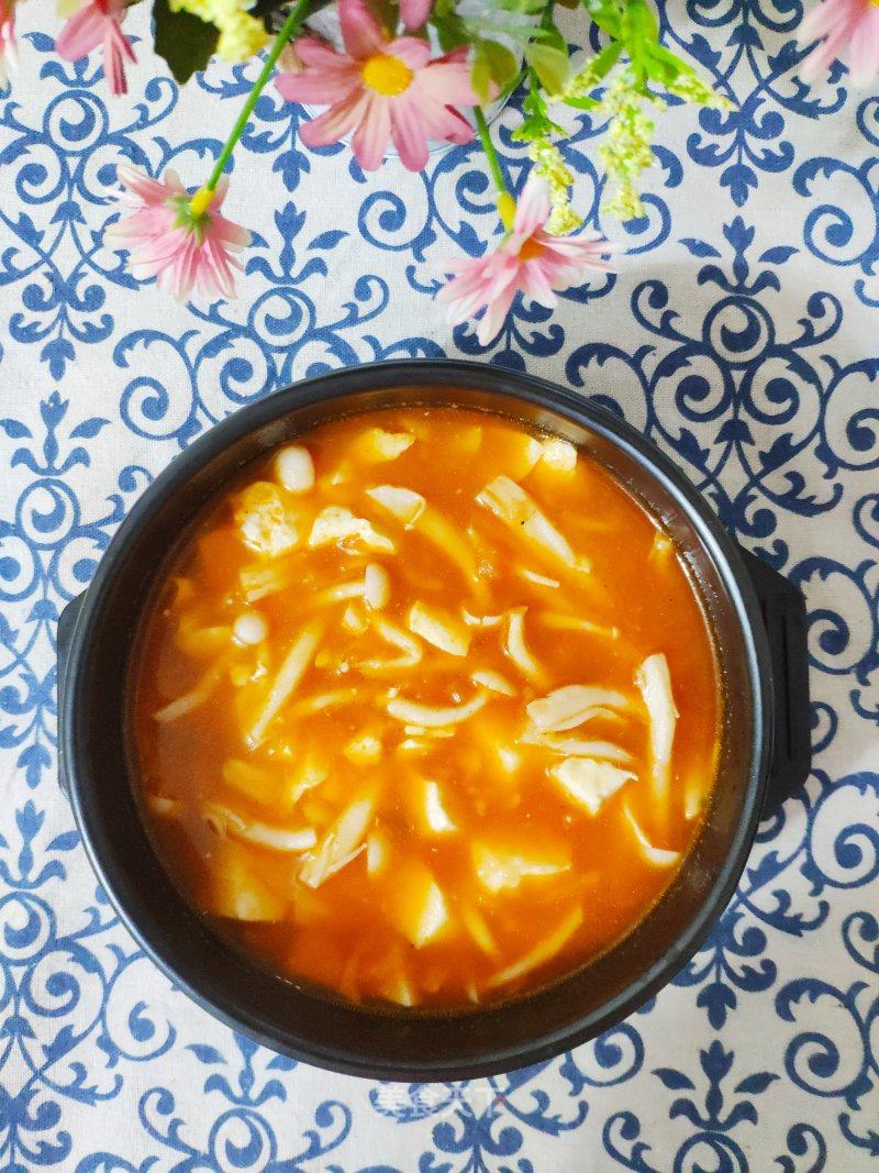 韩式辣豆腐火锅，暖身美食新体验