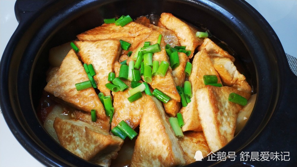 豆腐水煮猪肉，家常美味，营养健康的烹饪之道
