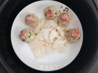 家常美食秘籍，水汆肉丸子的魅力与制作技巧