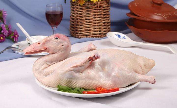 巧用鸭架，打造美味佳肴——鸭架的多种食用方法与功效解析