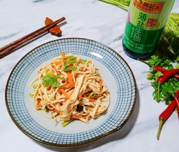 豆腐皮烩饼，家常美食的全新演绎，美味又营养