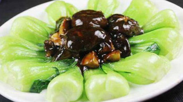健康美味食谱，蘑菇炒油菜豆腐，营养均衡的素食佳肴