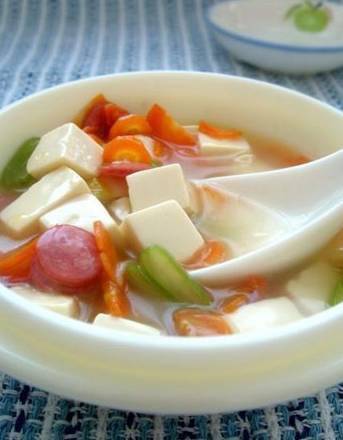 冬笋煮豆腐泡菜，鲜美口感，健康养生之道