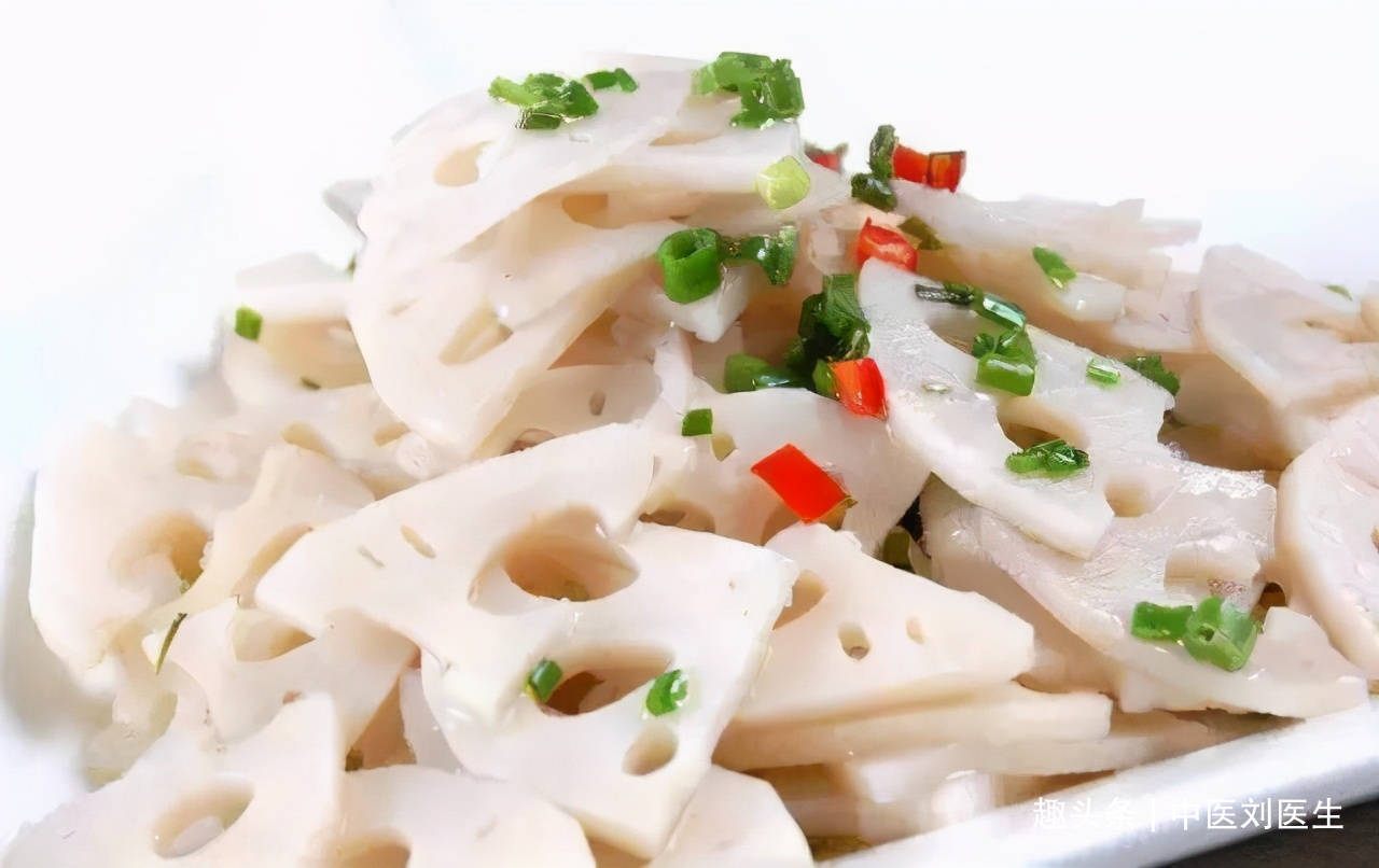 鸭肠炒鱼豆腐，美味融合，营养满分的一锅好菜
