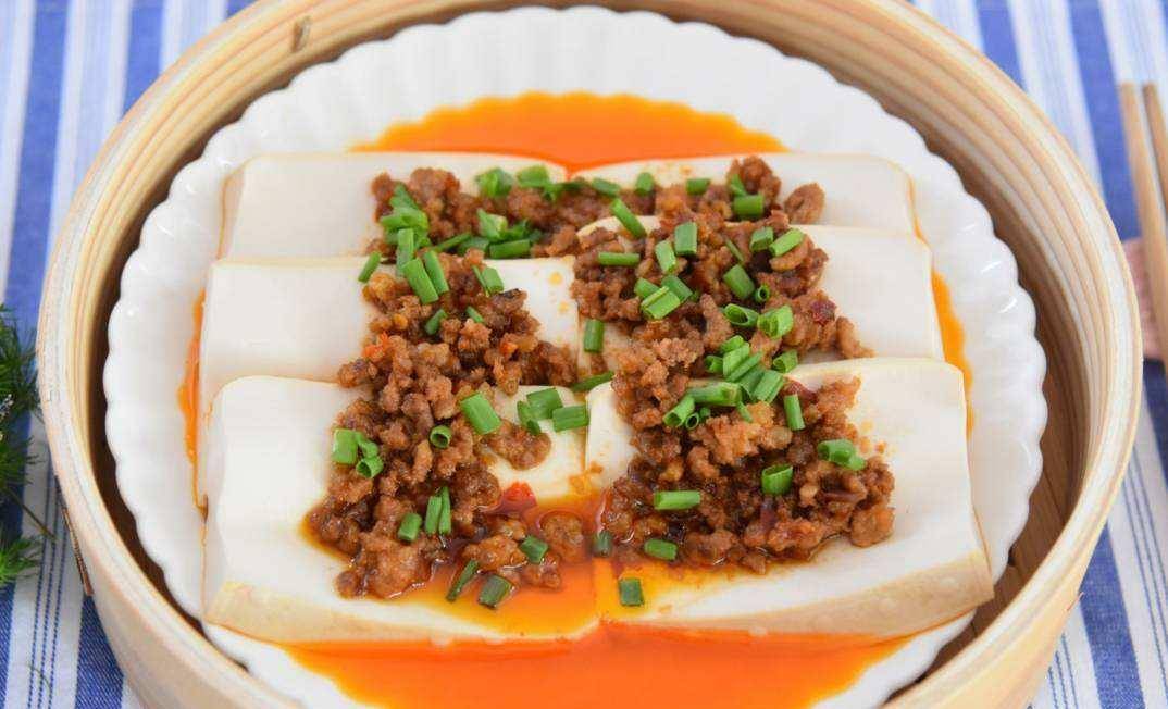 创新美食体验，肉末豆腐不切豆腐，口感更佳的秘密做法
