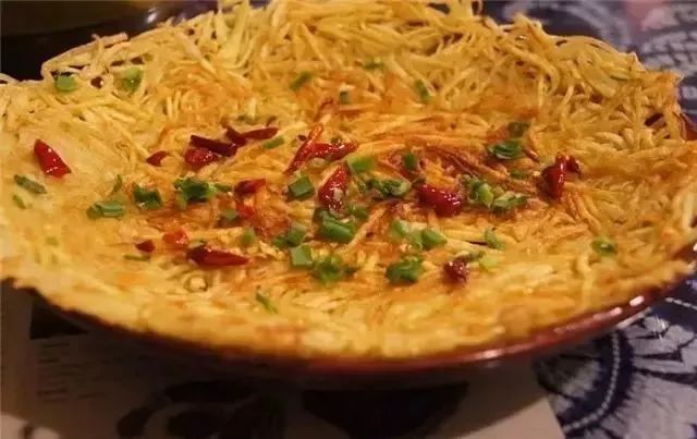 洋芋丝粑粑的做法