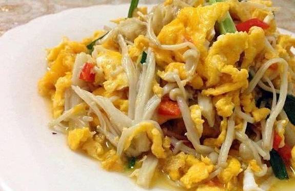 秋葵搭配日本豆腐，营养美味又简单，家常食谱新选择
