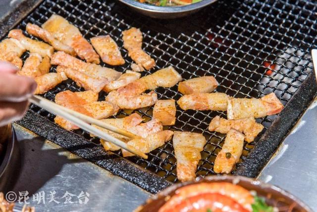 傣味烧烤包浆豆腐，传统美食的现代演绎