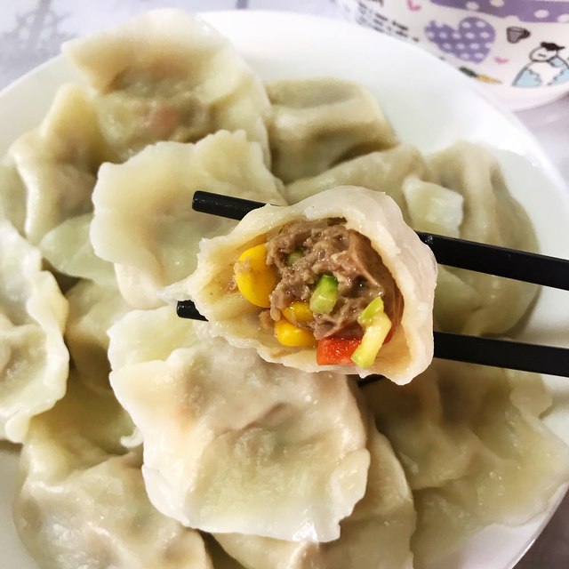 家常美食新滋味——牛肉豆腐馅饺子的魅力