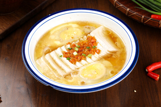 南昌过桥豆腐，传统美食的现代演绎，美味与健康的双重享受