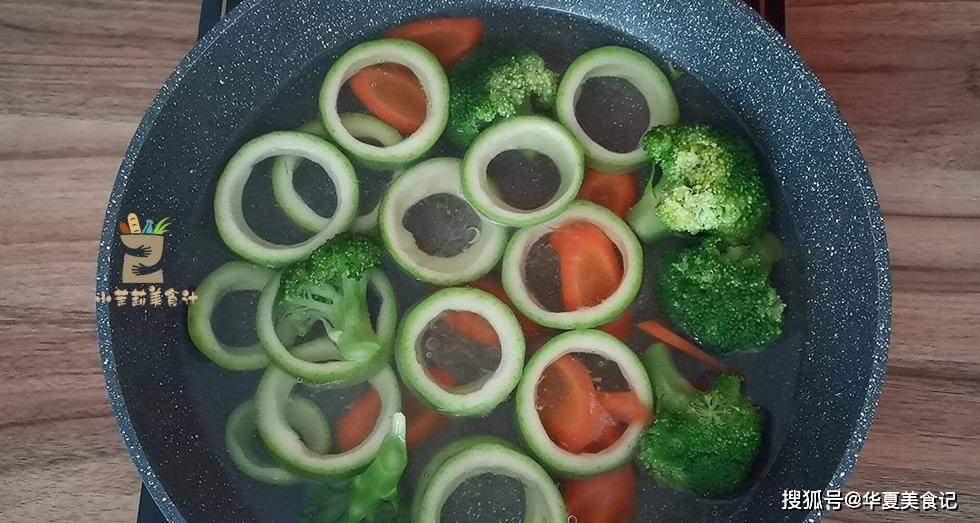 西葫芦鸡蛋减脂做法大全