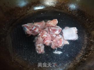 排骨汤墨鱼的做法