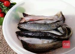 川味秋鱼的做法视频
