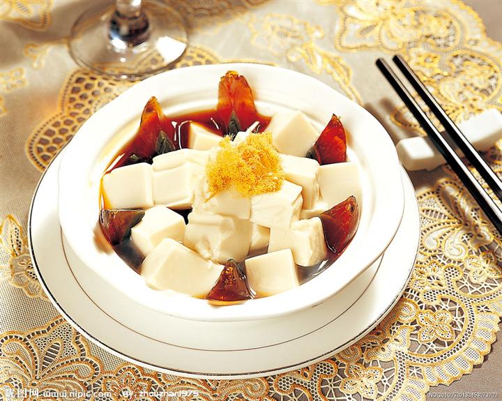 发菜豆腐，素食中的美味佳肴，营养与健康的完美结合