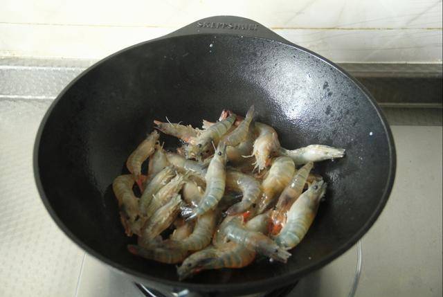 天津大虾，海鲜美食的魅力之作，详解其营养价值与烹饪技巧